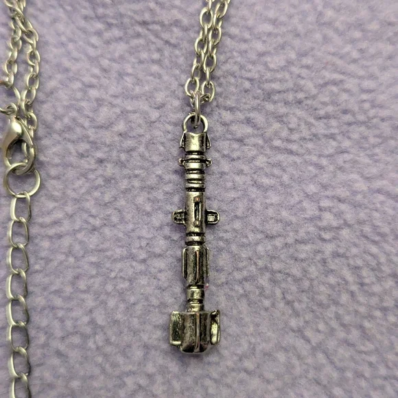 Doctor Who Jewelry Set - Picture 2 of 6